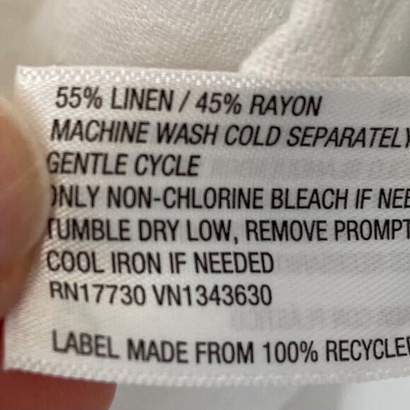 White Linen Blend Short Ruffle Sleeve V-Neck Blouse/Top, Size XS - Picture 6 of 11